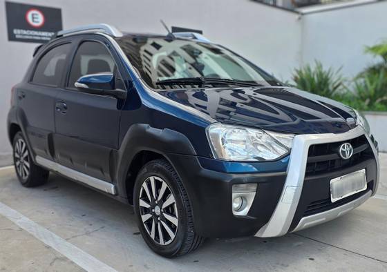TOYOTA ETIOS CROSS 1.5 16V FLEX 4P AUTOMÁTICO